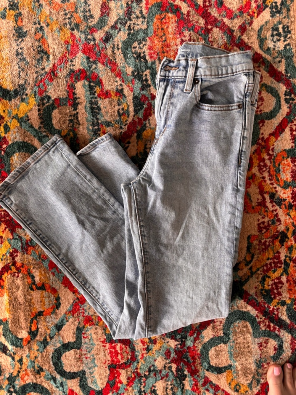 Old Navy straight legged girls 14 built in flex new condition